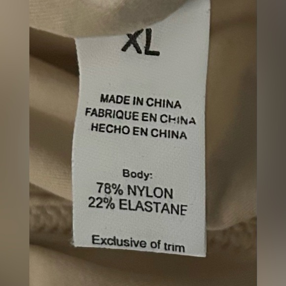 Qinsen Empire Vneck Crop Top Women’s Stretch Short Sleeve Nylon Size XL - Picture 9 of 9